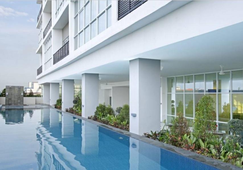 Hotel Santika Cikarang Exterior foto
